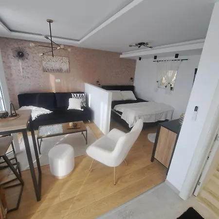 Vikendica Mihajlova Oaza Nestin