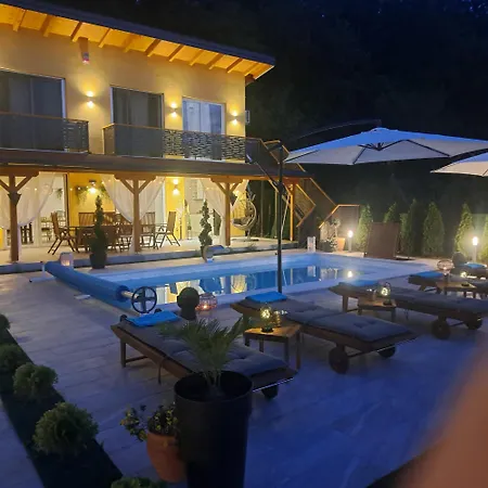 Mihajlova Oaza Nestin