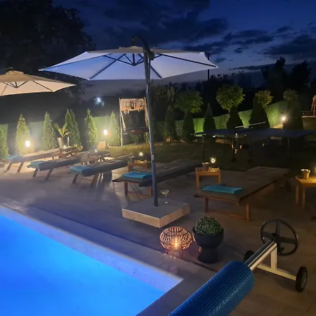 Vikendica Mihajlova Oaza *