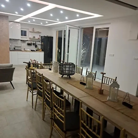 Mihajlova Oaza Vikendica Nestin