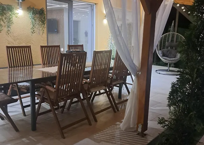 بيت للعطل Mihajlova Oaza *