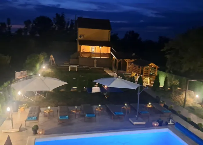 بيت للعطل Mihajlova Oaza Nestin