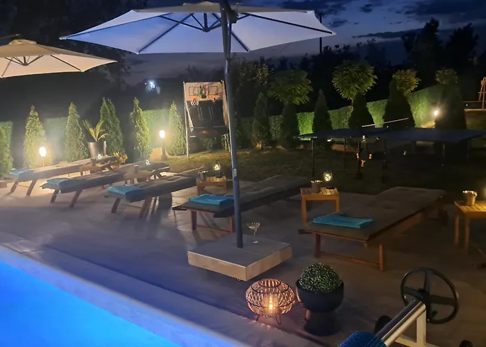 بيت للعطل Mihajlova Oaza *