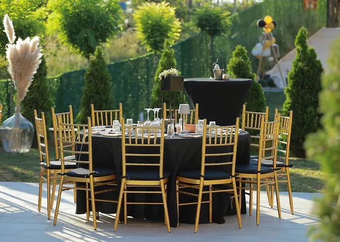 Mihajlova Oaza بيت للعطل